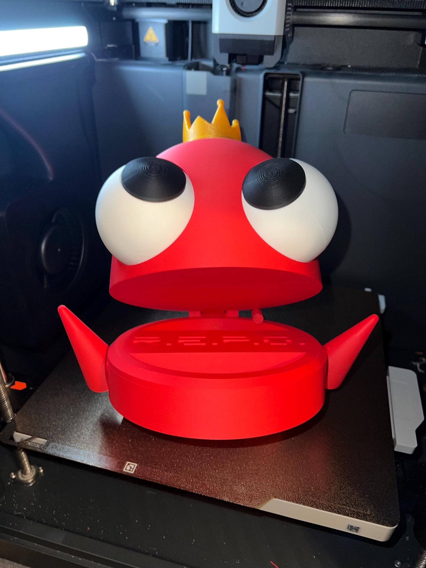 BIG REPO Semibot with STORAGE and Crown | Moveable Arms & Eyes | Custom Colors Available | Cute Gamer Gift | 3D Printed Unofficial Fan Art