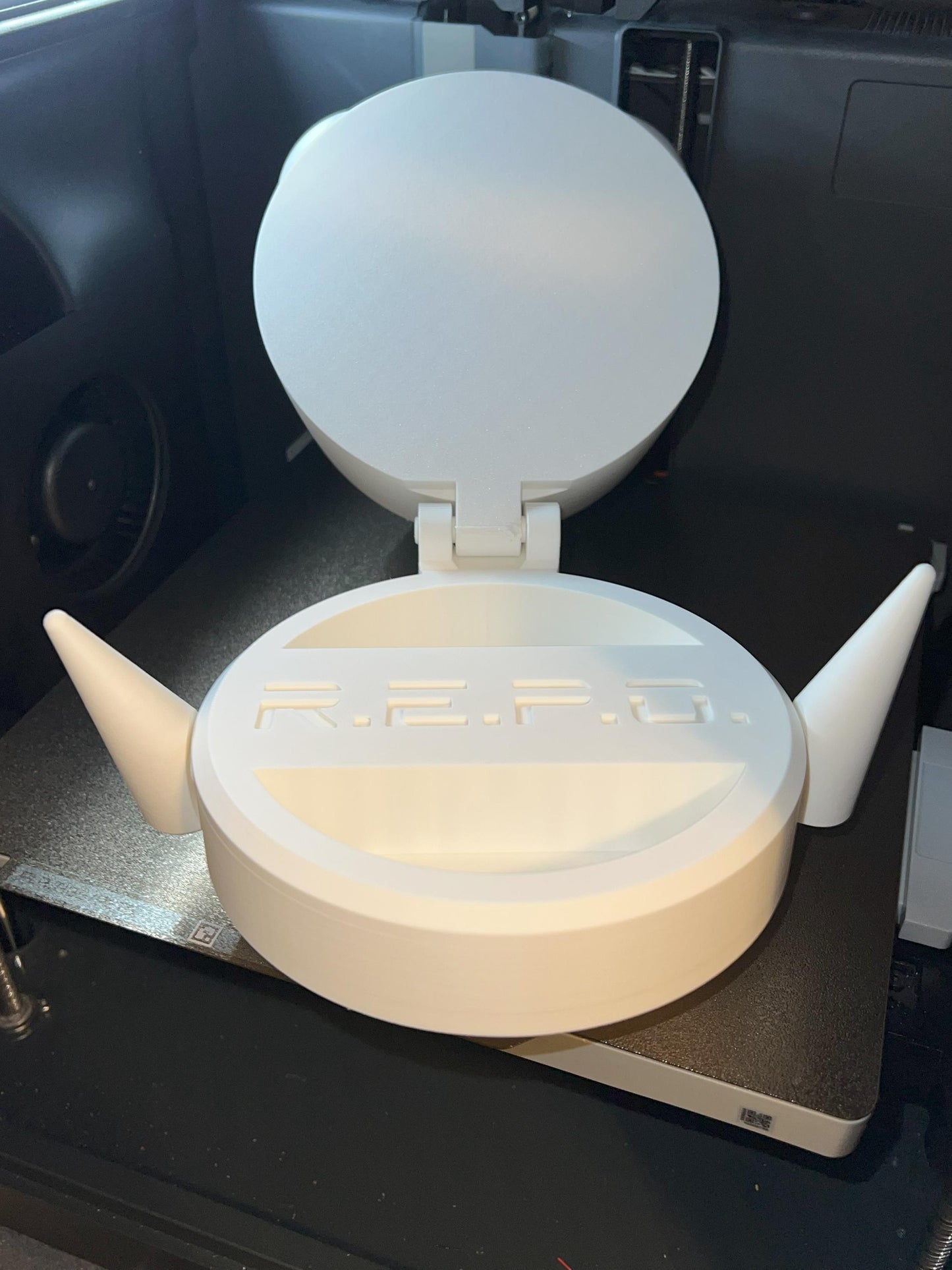 BIG REPO Semibot with STORAGE and Crown | Moveable Arms & Eyes | Custom Colors Available | Cute Gamer Gift | 3D Printed Unofficial Fan Art